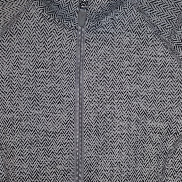 Old Navy herringbone fitted zip up - Picture 10 of 16